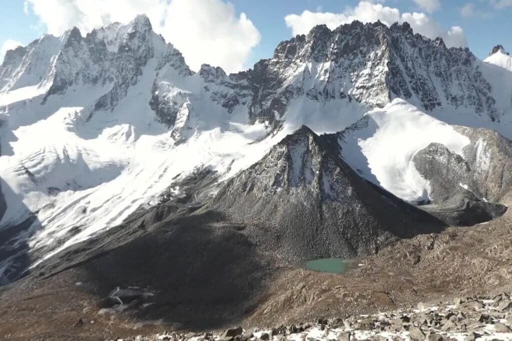 Camp life during Barah Broq & Moses Peak Trek