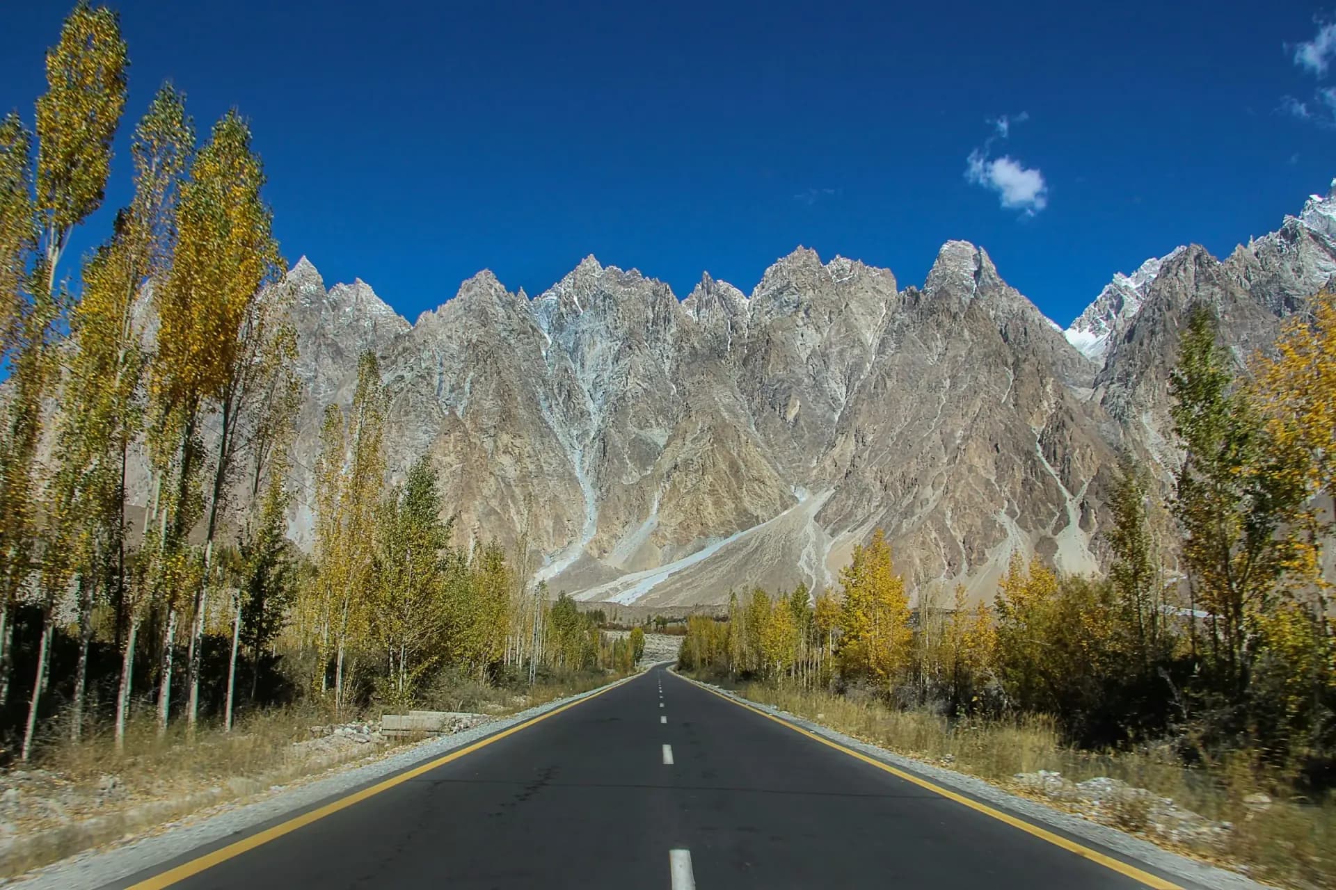 Local encounters during Northern Pakistan Spring Tour